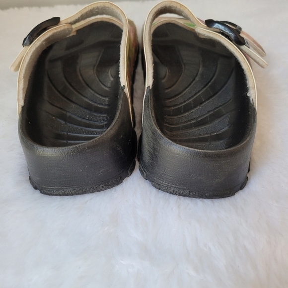 BIRKENSTOCK Floral Straps Sandals - Picture 6 of 9
